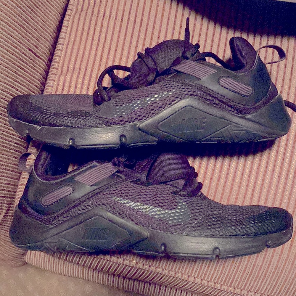 Nike women’s running shoes